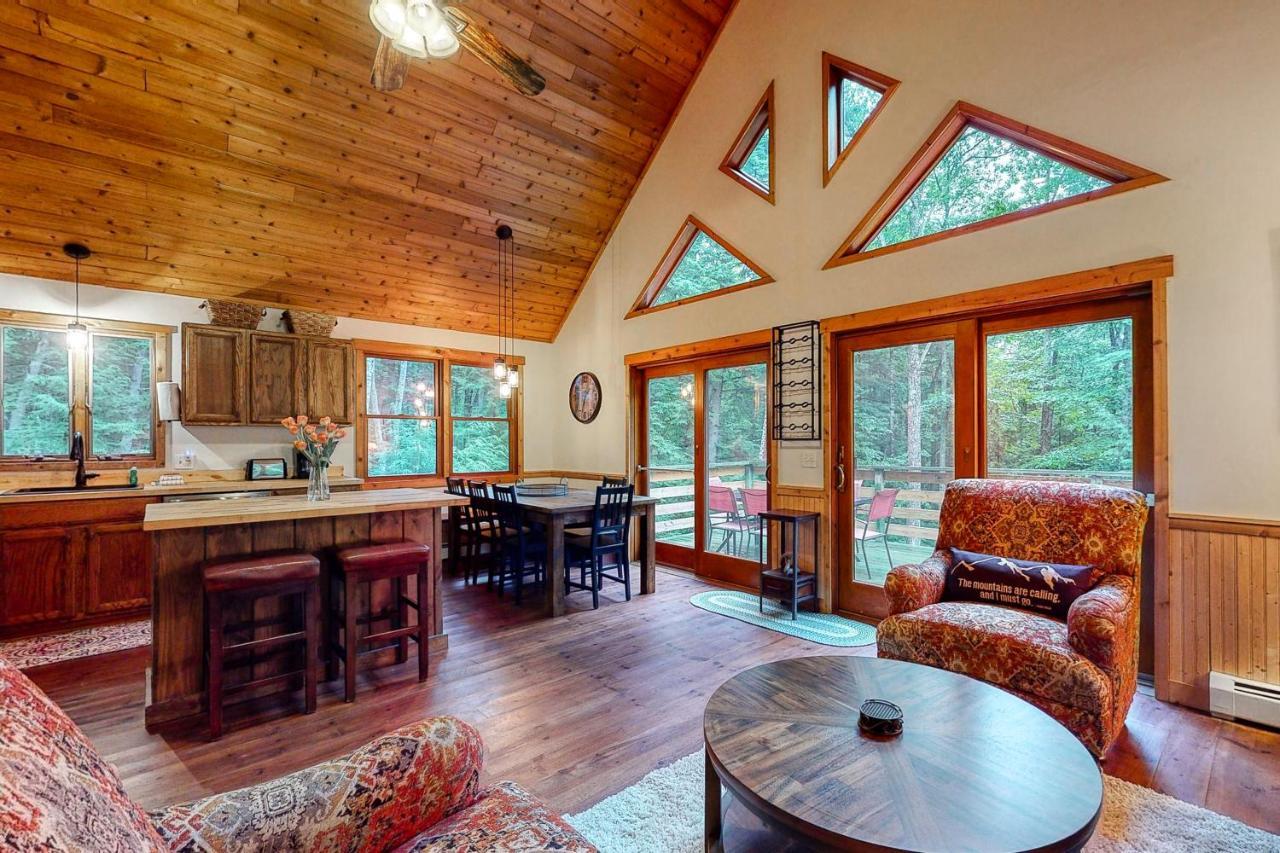 Artist Brook Escape * North Conway